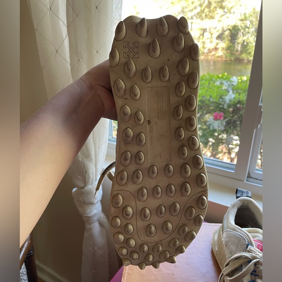 Off-White Odsy 1000 Arrow Trainer - Picture 6 of 8